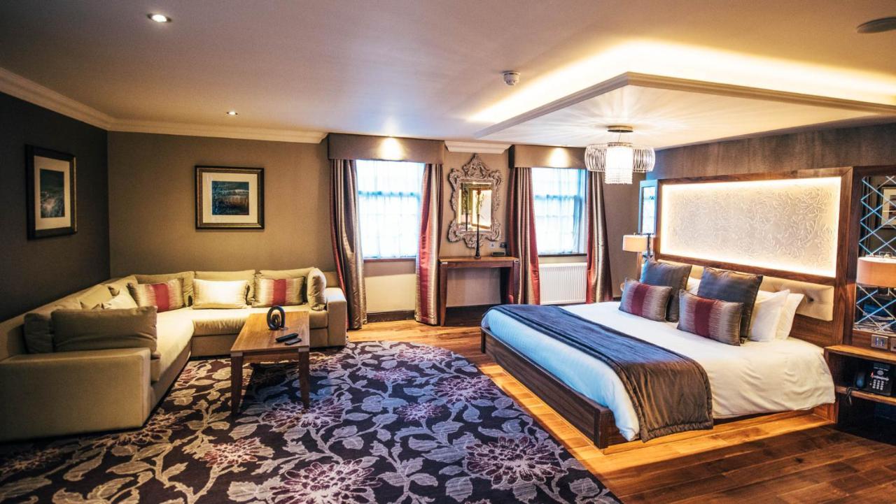 Busby Hotel Clarkston Екстер'єр фото